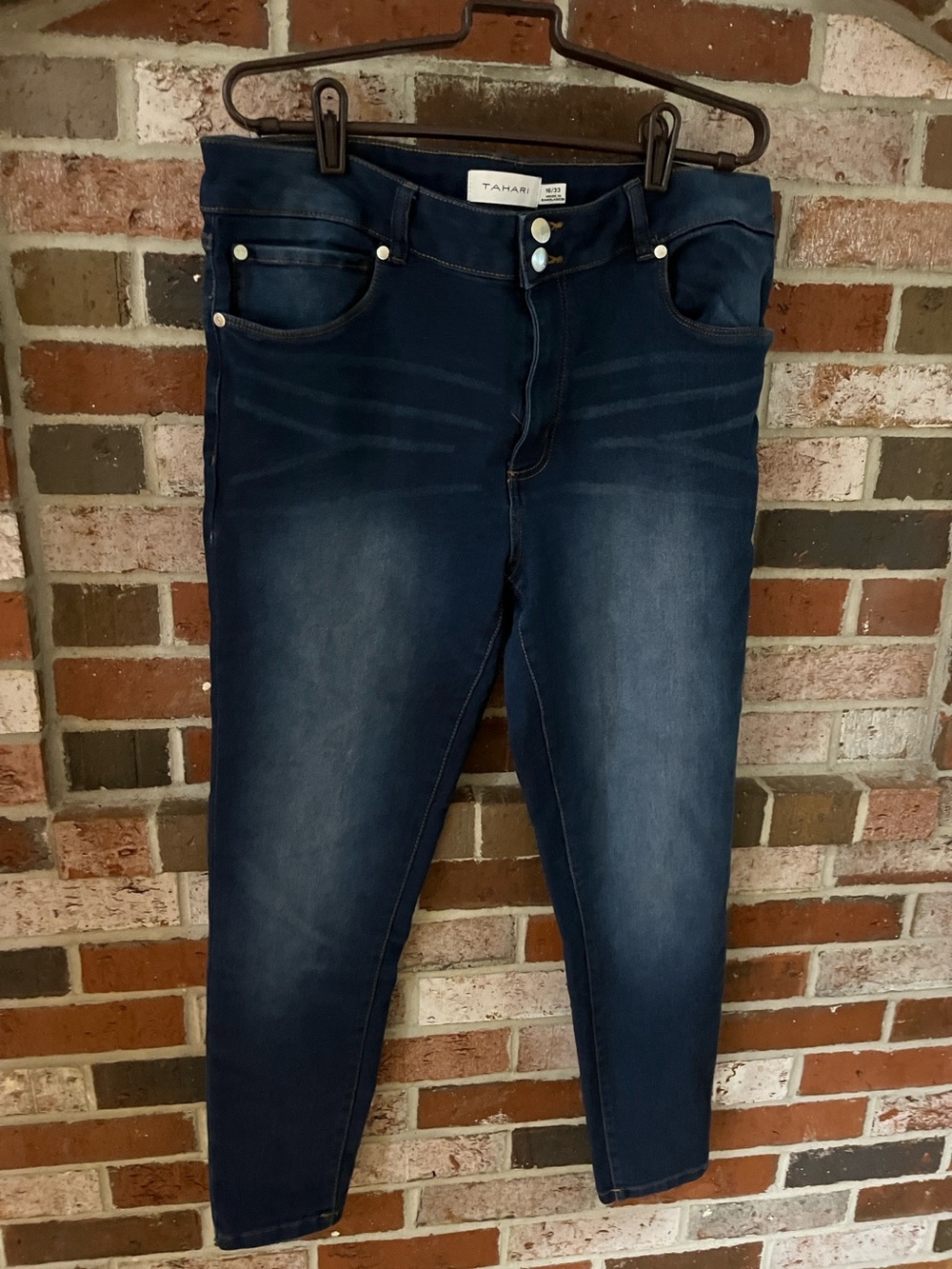 TAHARI Navy Blue Double Button High Rise Stretch Skinny Jeans Sz 16/33 NWOT